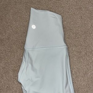 Never Worn Powder Blue Lululemon leggings